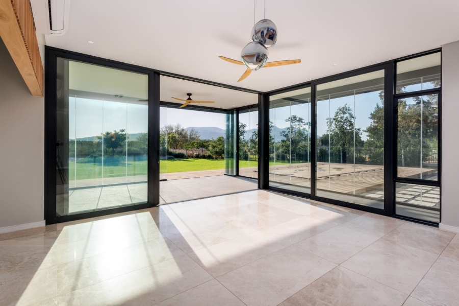5 Bedroom Property for Sale in Val De Vie Estate Western Cape